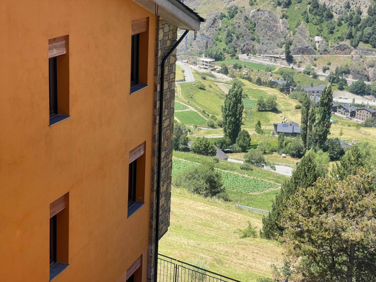 Apartamento Acogedor de 57 m² en Venta en la Carretera del Forn de Canillo