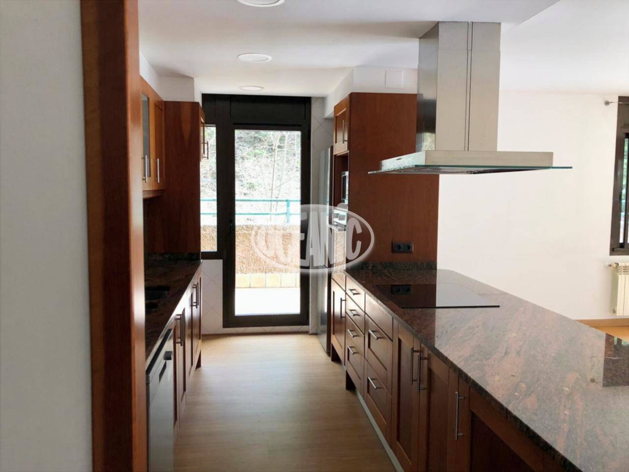 Planta baja con jardin en alquiler situada en el pueblo de Erts, La Massana