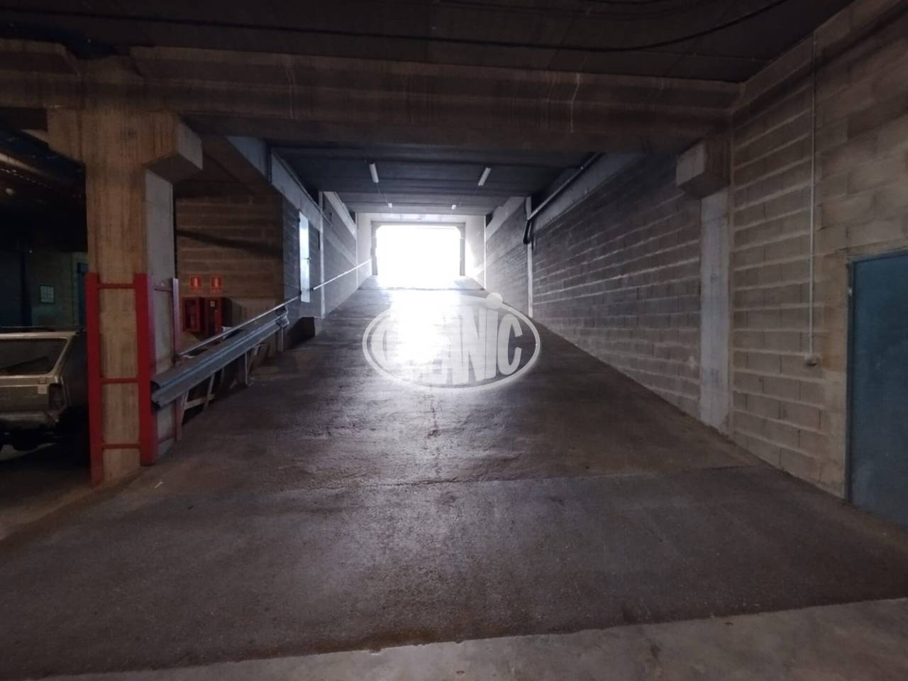 Nave Industrial en La Massana