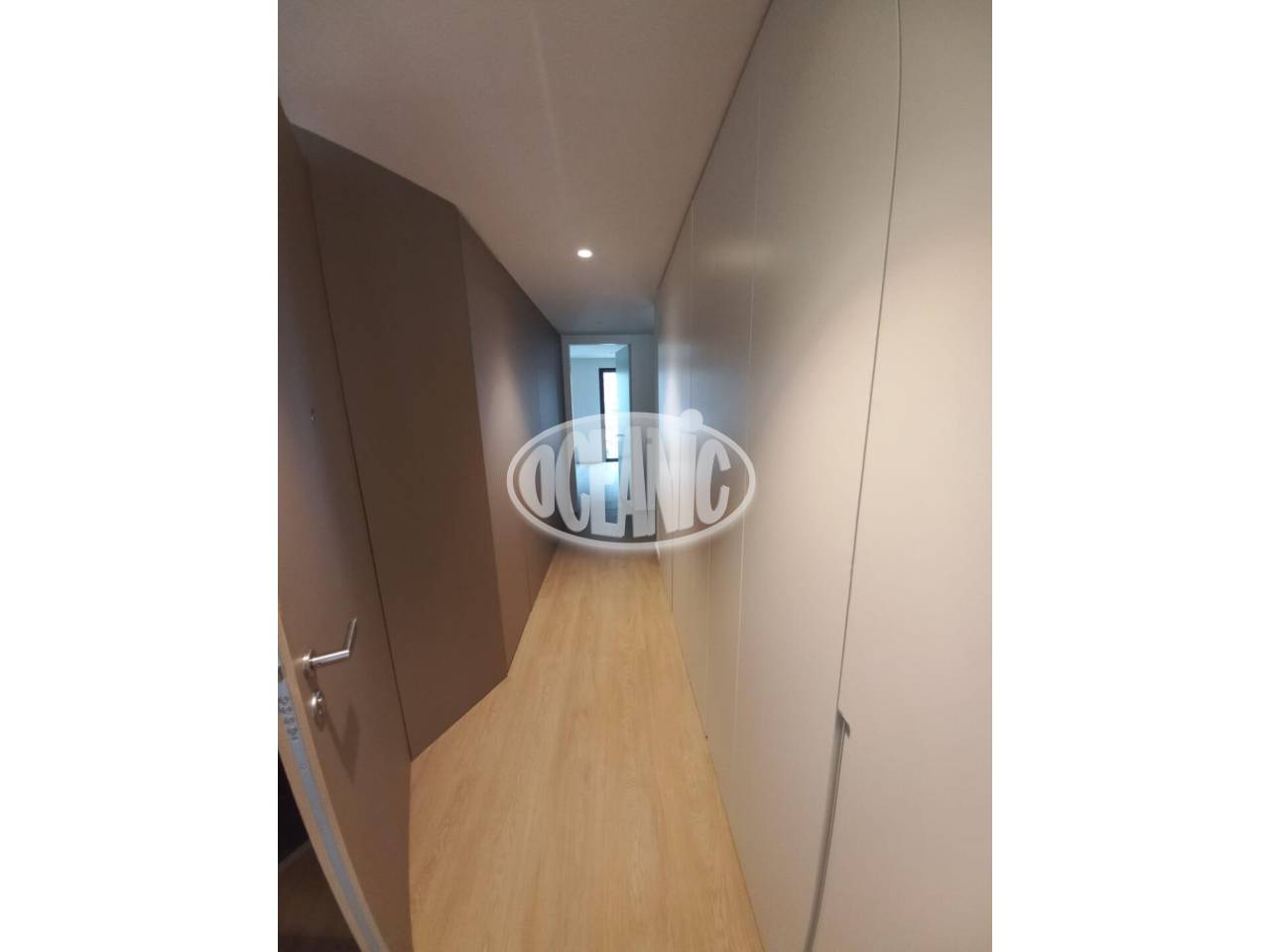 Piso nuevo de 140 m² en el Edificio White Angel con una zona de jardín privado de 20 m².