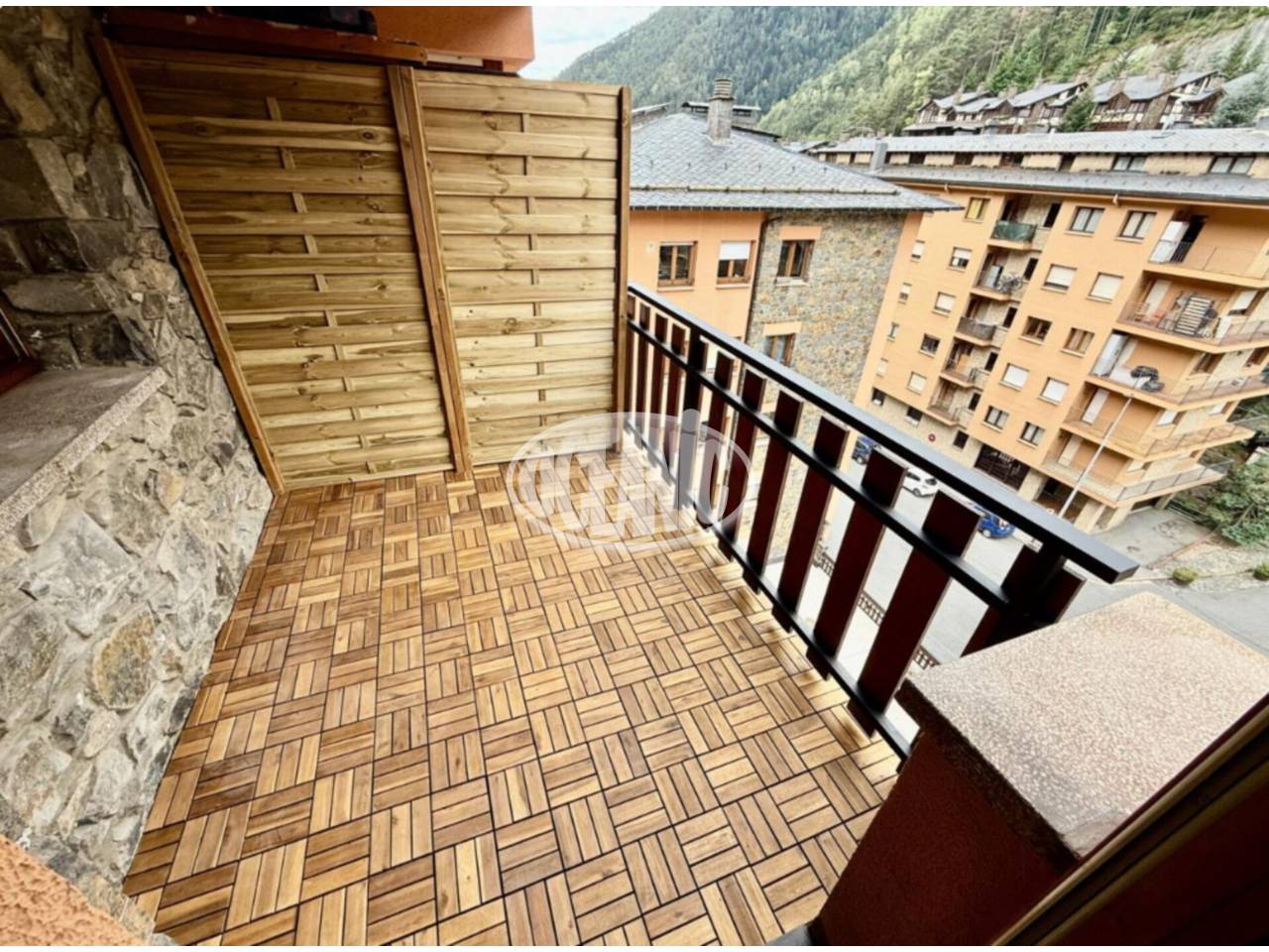 Piso en alquiler en Arinsal