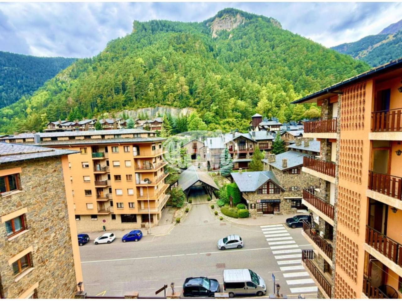 Piso en alquiler en Arinsal