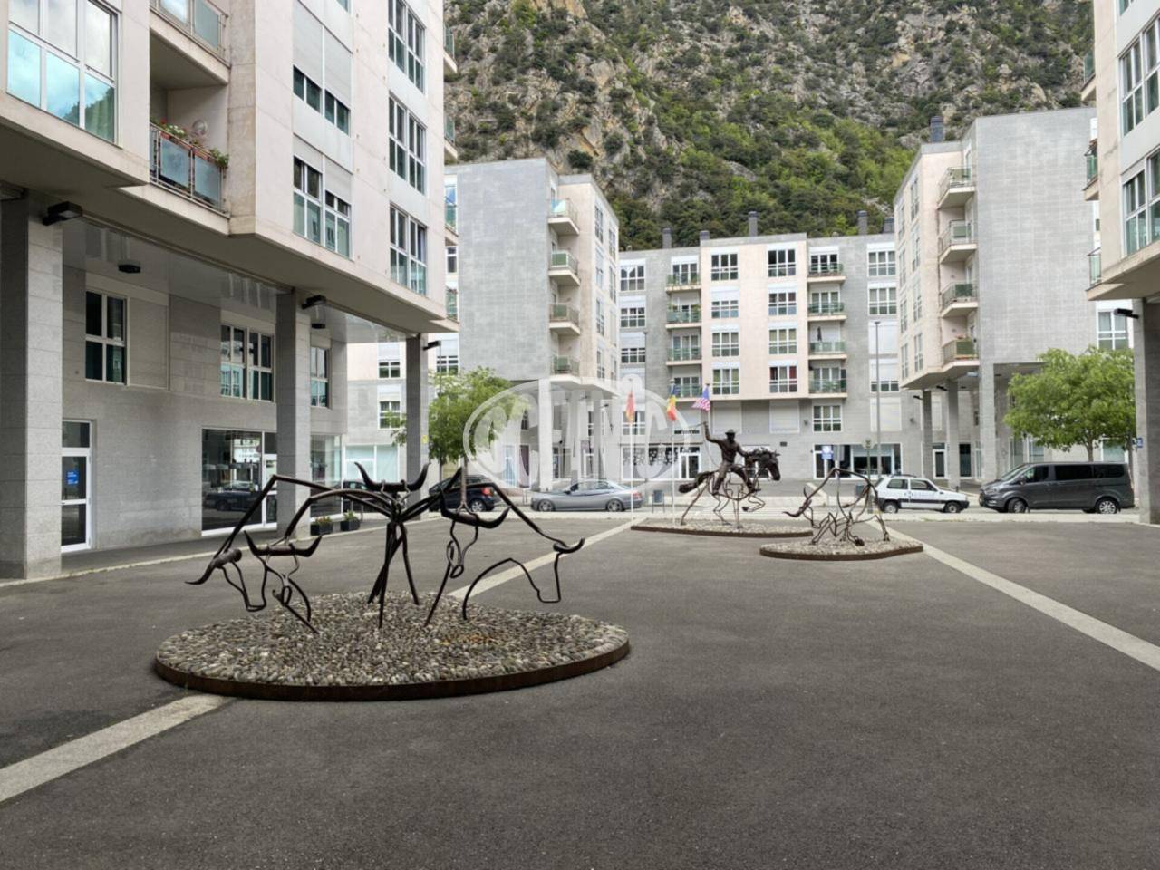 Piso en venta en Avenida de Enclar