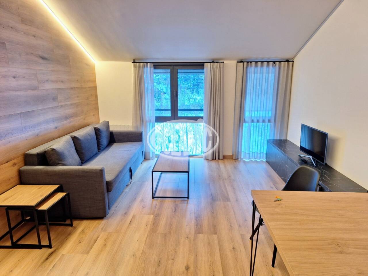 Àtic en lloguer a Llorts