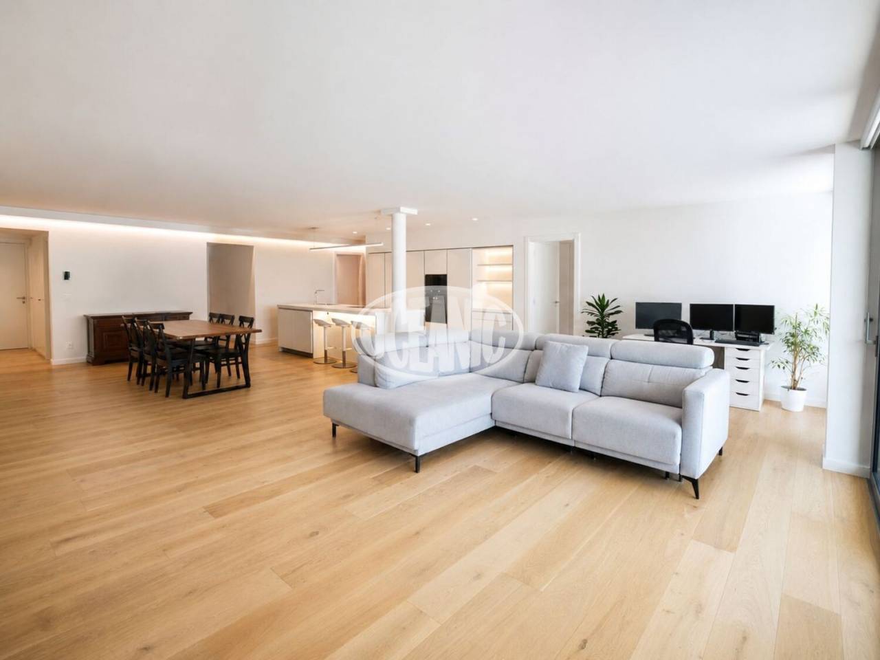 Exclusiva Planta Baixa de Luxe a Ordino – El Serrat