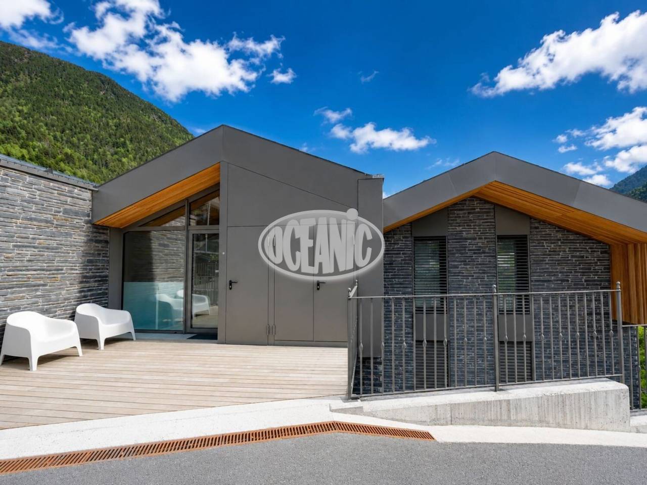 Exclusiva Planta Baixa de Luxe a Ordino – El Serrat