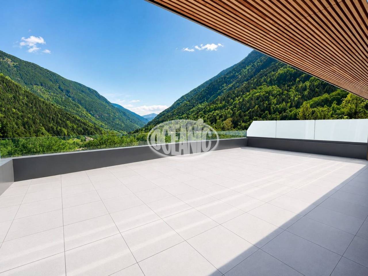 Exclusiva Planta Baixa de Luxe a Ordino – El Serrat