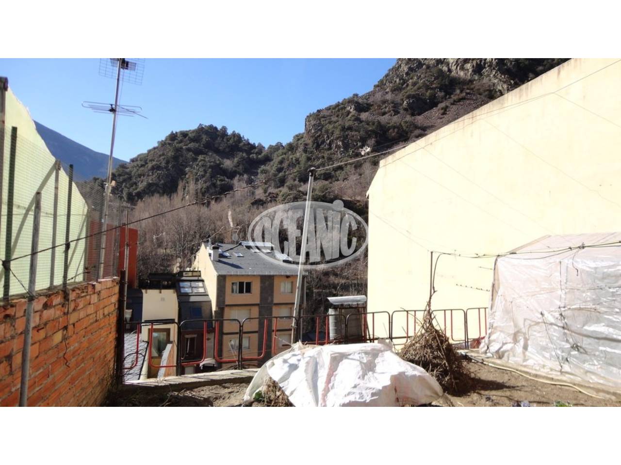 Edificio con Terreno en venta en Escaldes-Engordany