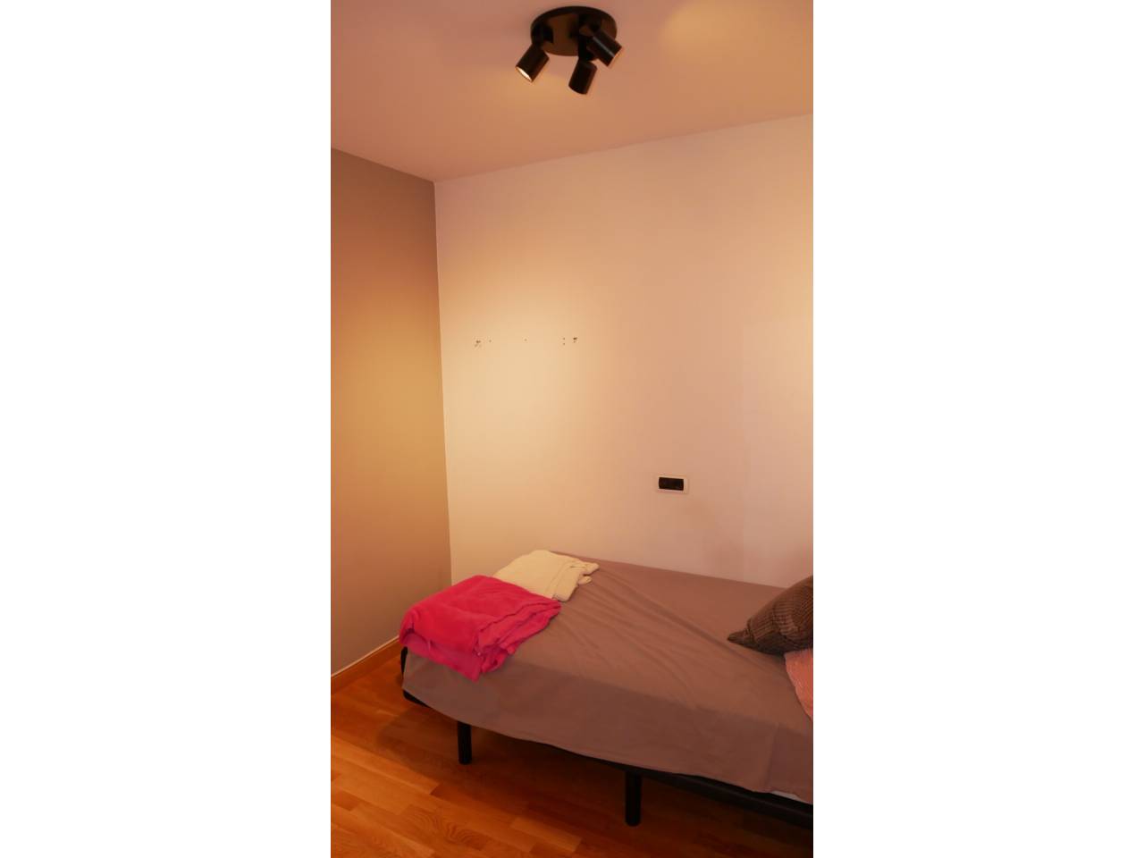 Magnífic pis a Ordino de 3 habitacions amb vistes panoràmiques, aparcament i traster
