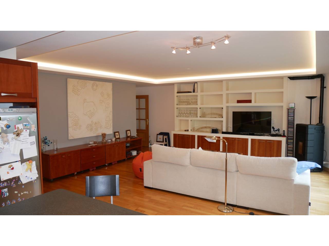 Magnífic pis a Ordino de 3 habitacions amb vistes panoràmiques, aparcament i traster