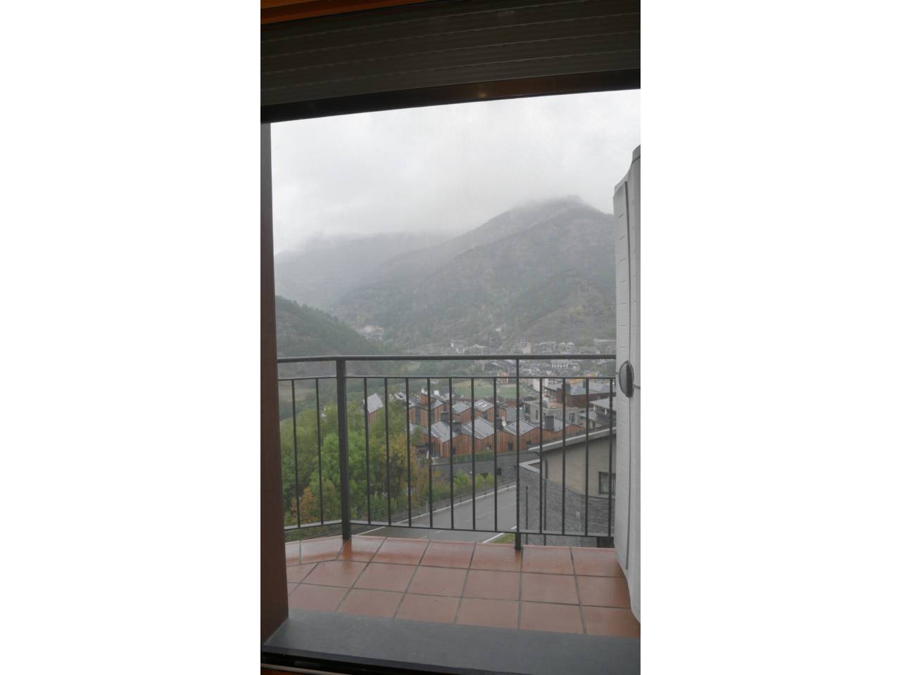 Magnífic pis a Ordino de 3 habitacions amb vistes panoràmiques, aparcament i traster