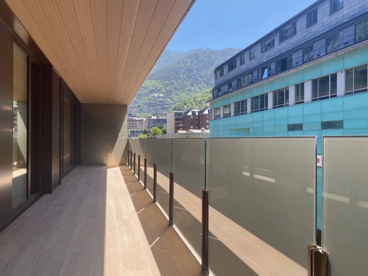 Pis de obra nova en lloguer al centre d'Escaldes