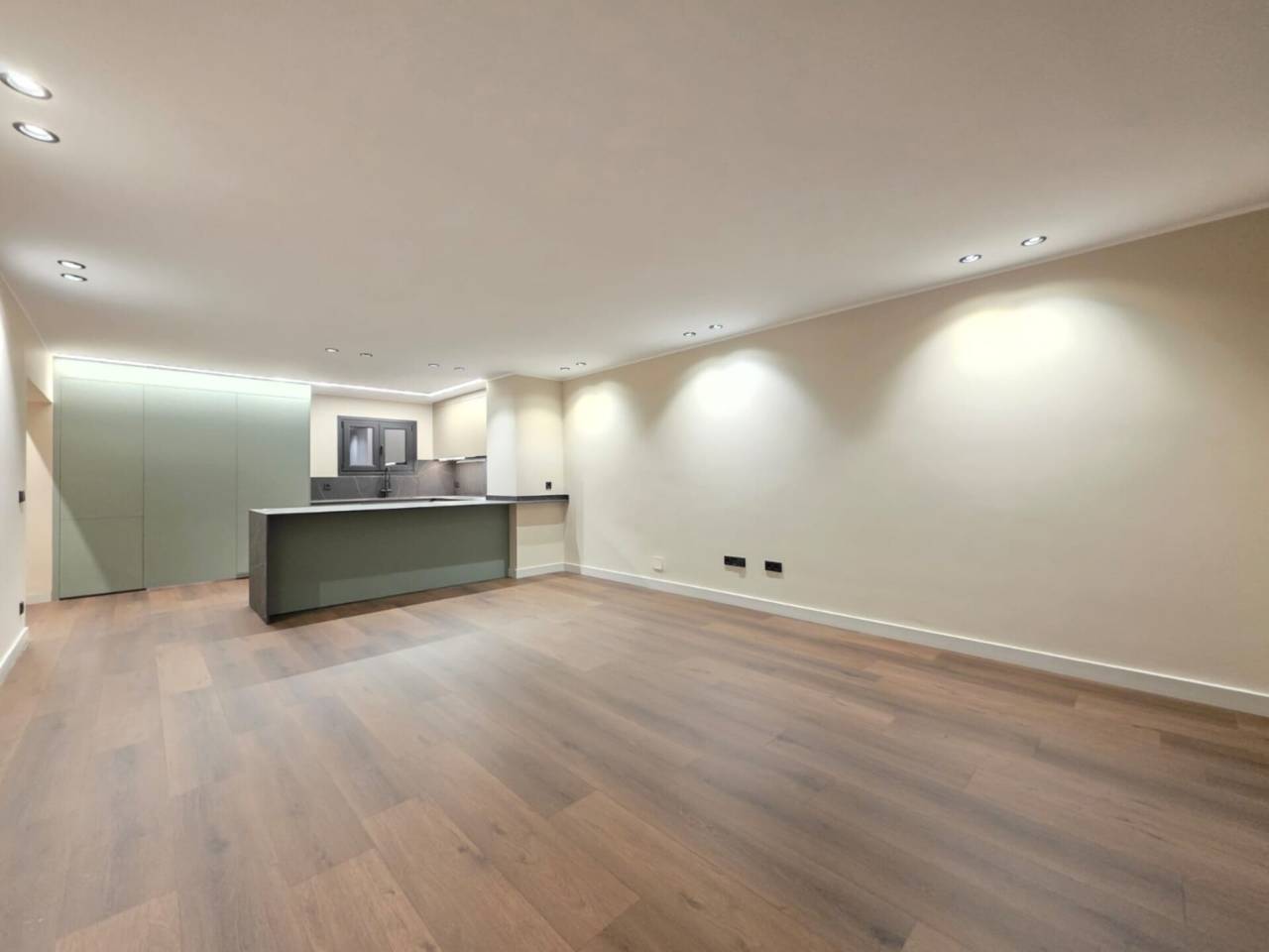 Piso reformado en venta en Escaldes