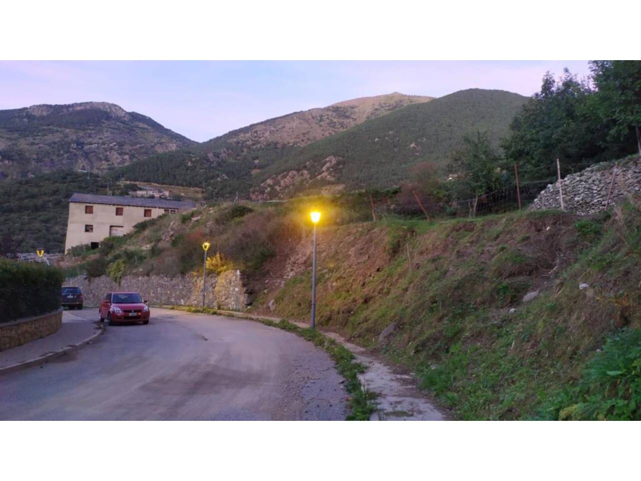 Terreny en venda a la carretera de la Peguera - Sant Julià