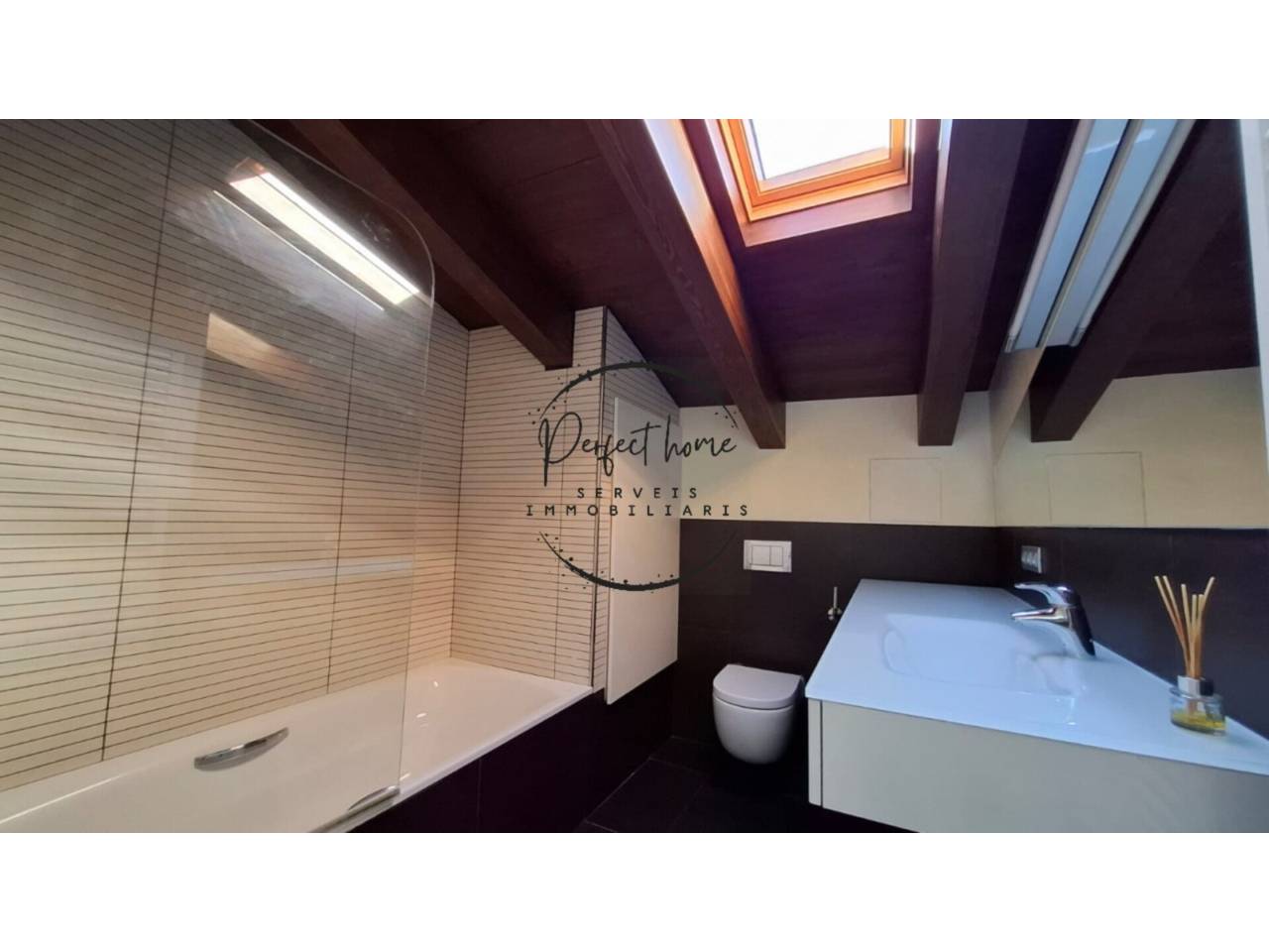 LLOGUER: BORDA REFORMADA A SISPONY (LA MASSANA)