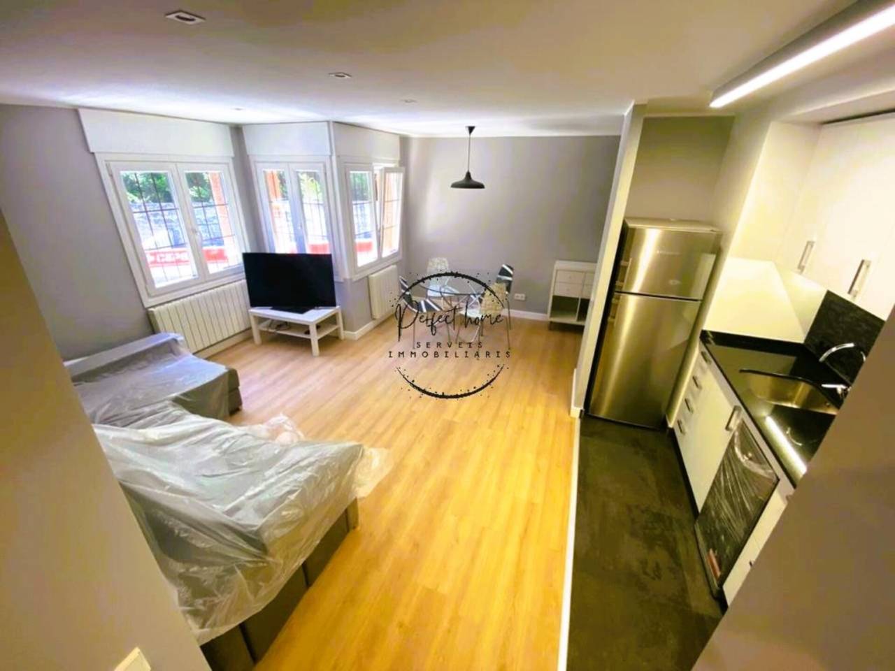 APARTAMENT EN VENDA A ENCAMP ( actualment llogat) 