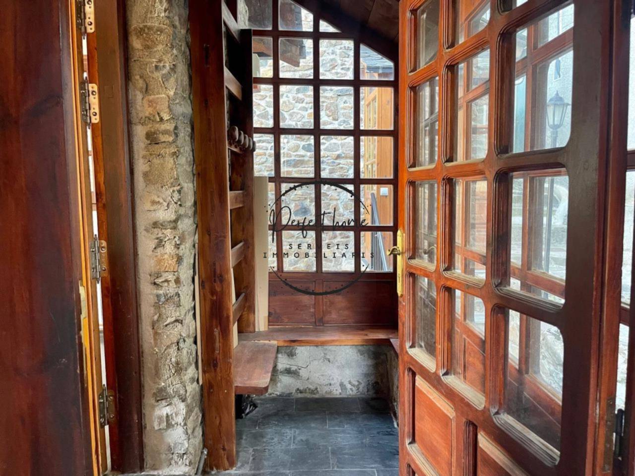 PRECIOSA CASA ADOSADA EN VENTA A LA MASSANA