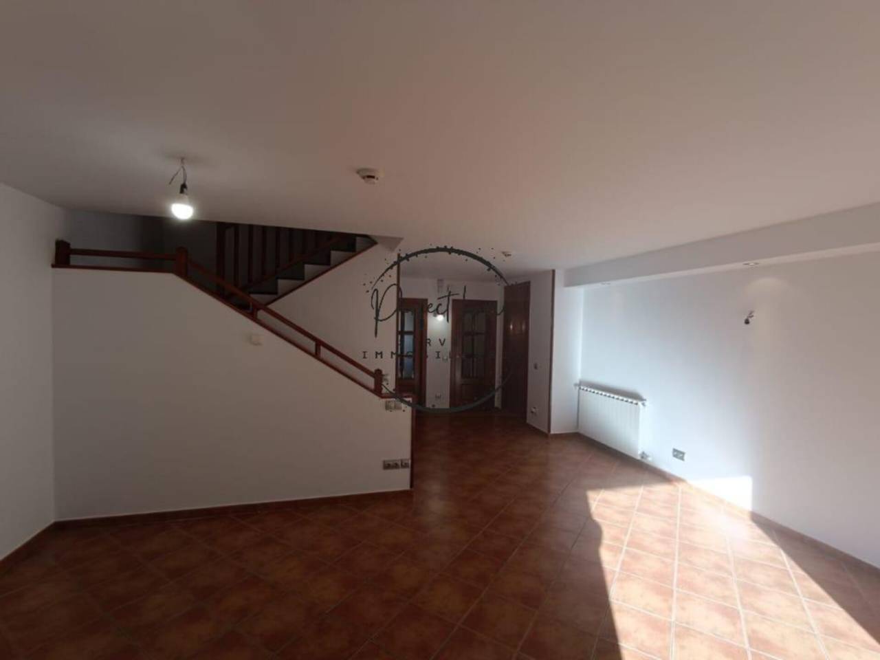 FANTÁSTICA CASA ADOSADA EN VENTA EN AIXIRIVALL ( SANT JULIÀ DE LÒRIA)