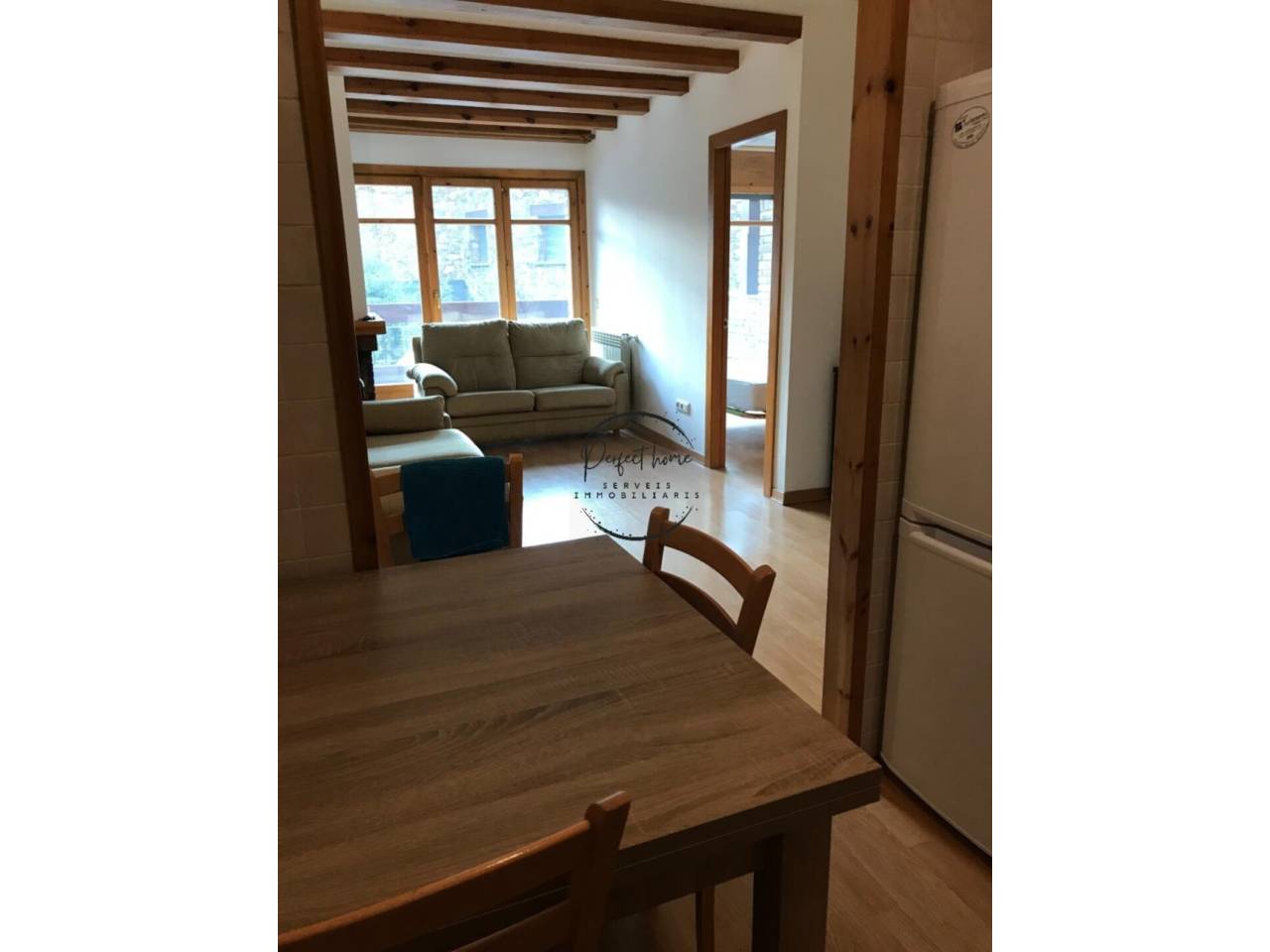 ACOGEDOR PISO DE ALQUILER EN EL TARTER (CANILLO)