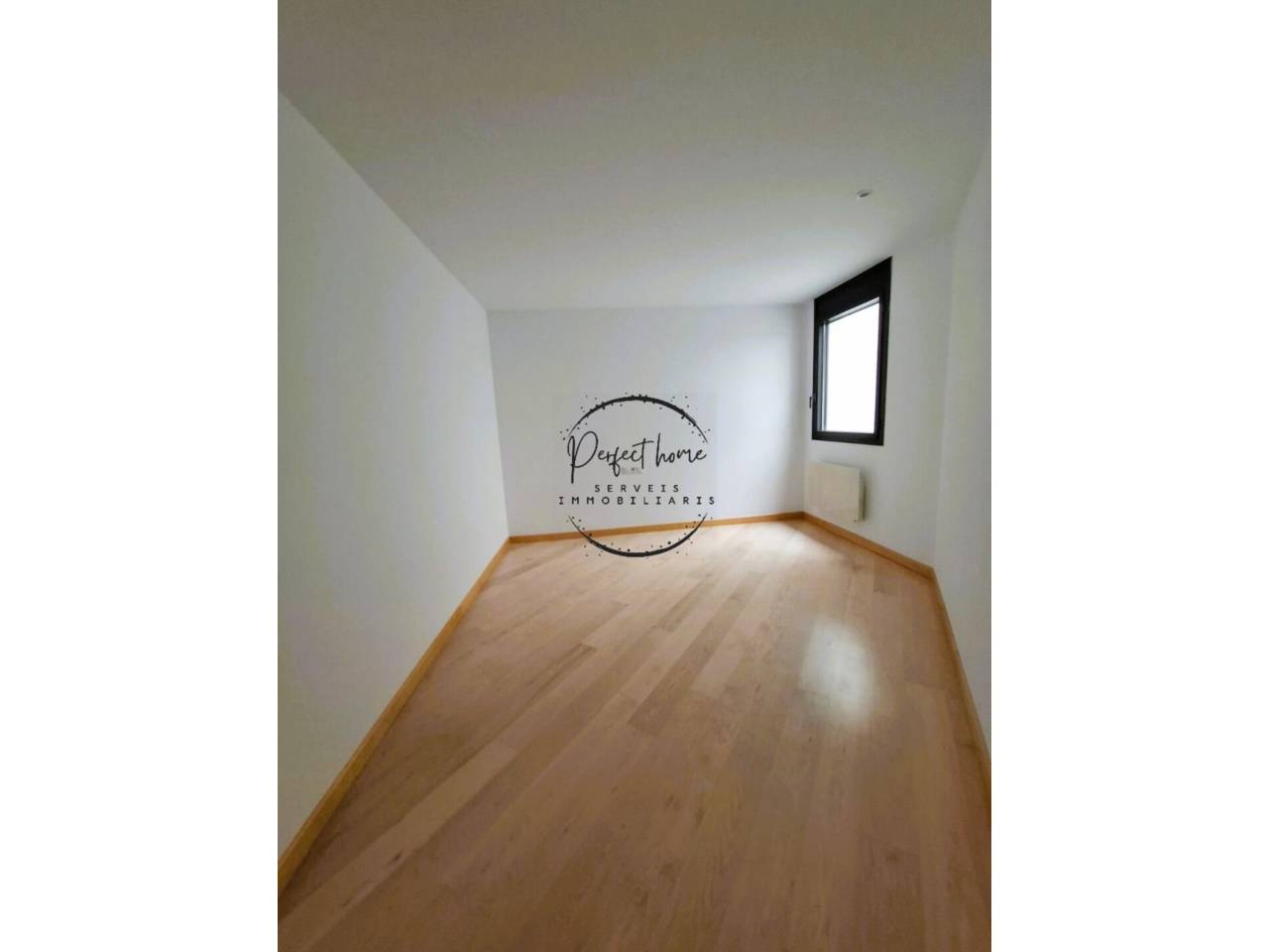EN VENDA FABULÓS APARTAMENT AL COR DE ESCALDES