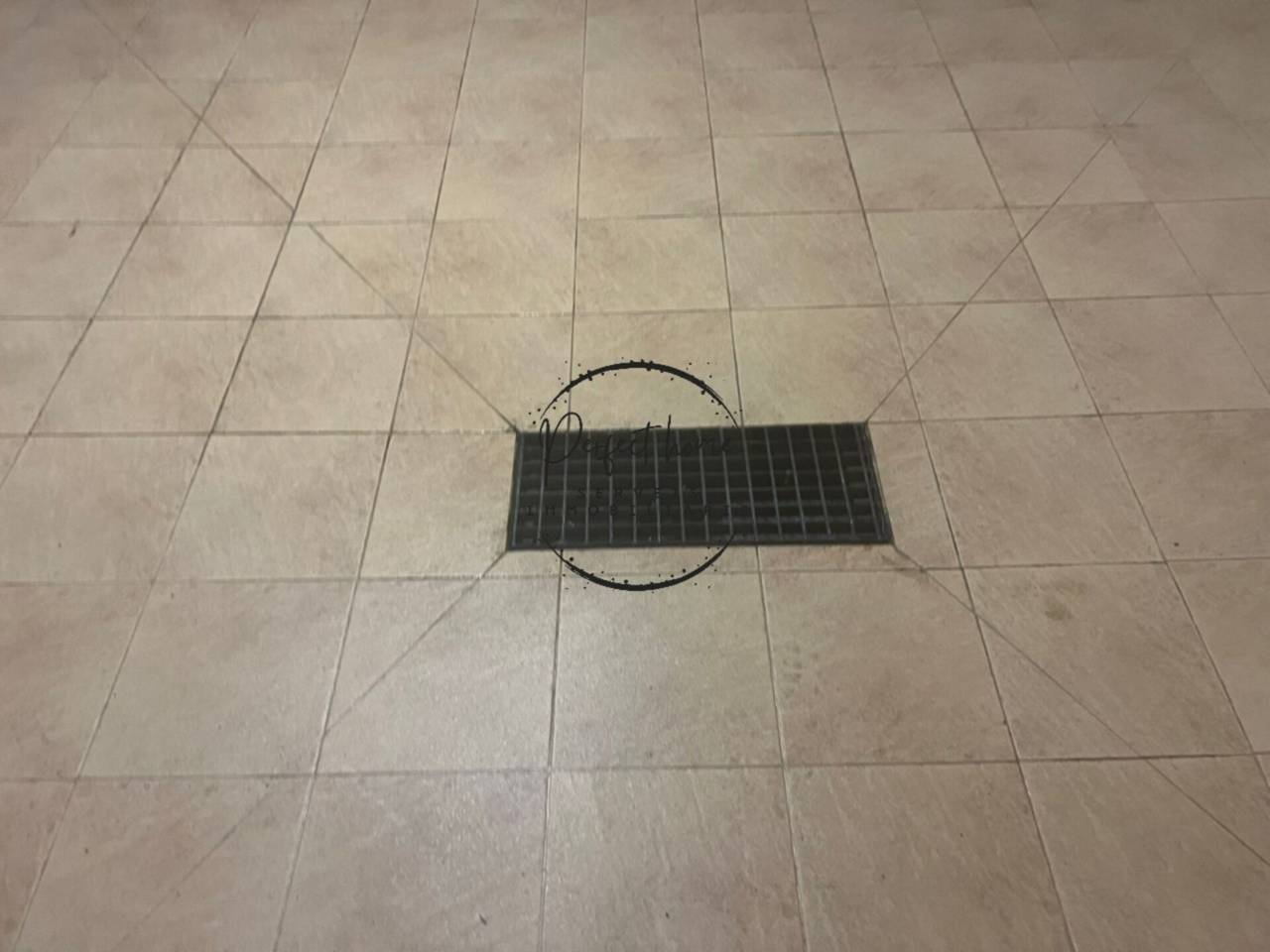 EN VENTA BOX PARA VARIOS VEHÍCULOS EN ENCAMP