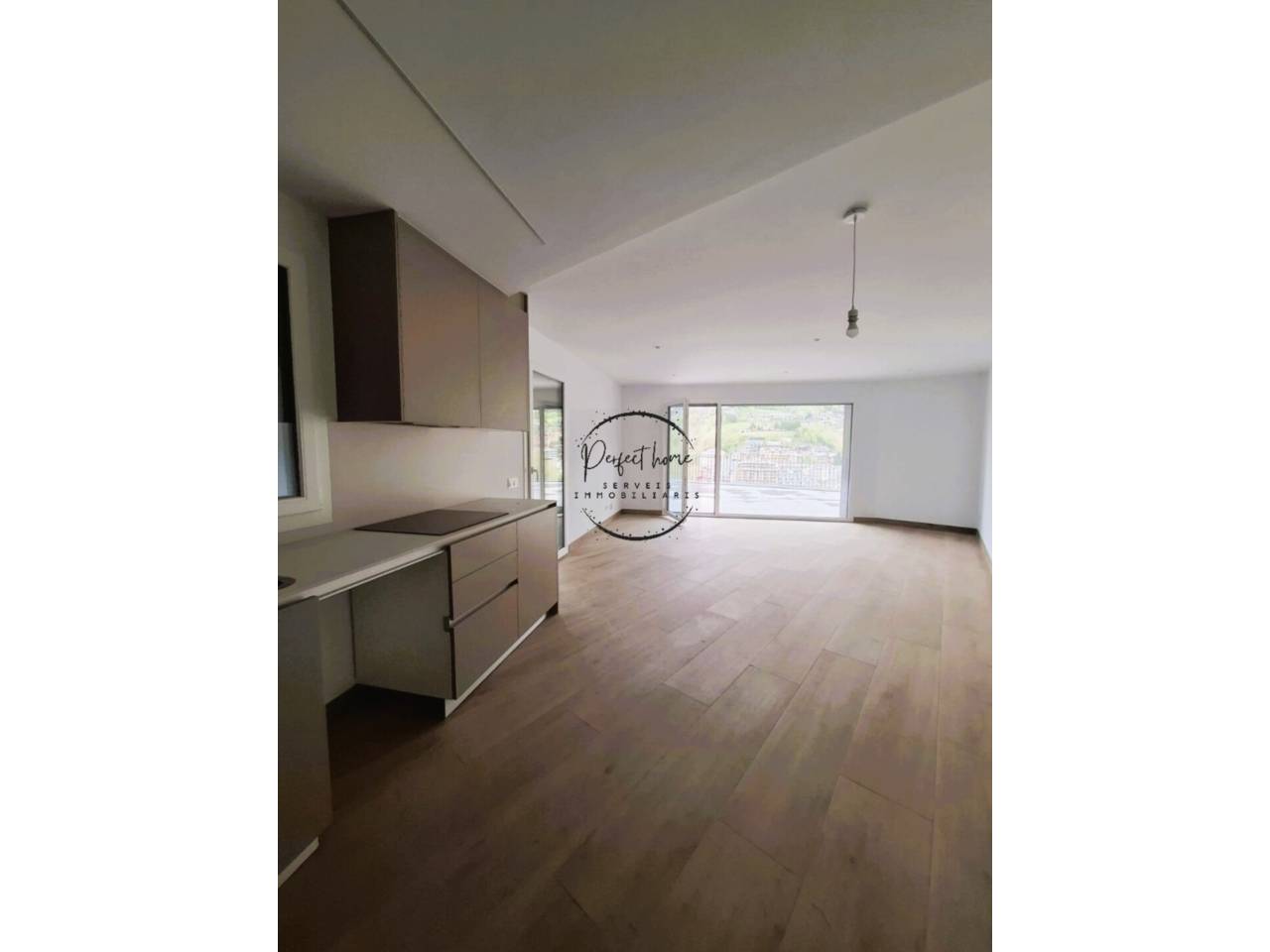 **FABULOSO APARTAMENTO EN ALQUILER A ESTRENAR EN L'ALDOSA (LA MASSANA)**