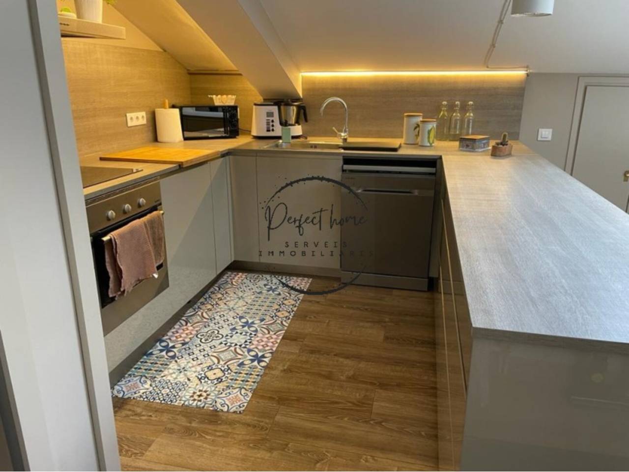 ENANTADOR ÁTICO DÚPLEX EN VENTA EN INCLES (CANILLO)