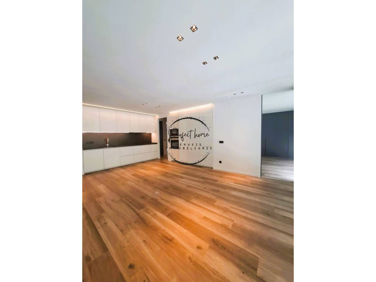 EN VENDA CÈNTRIC APARTAMENT A ESTRENAR A ANDORRA LA VELLA