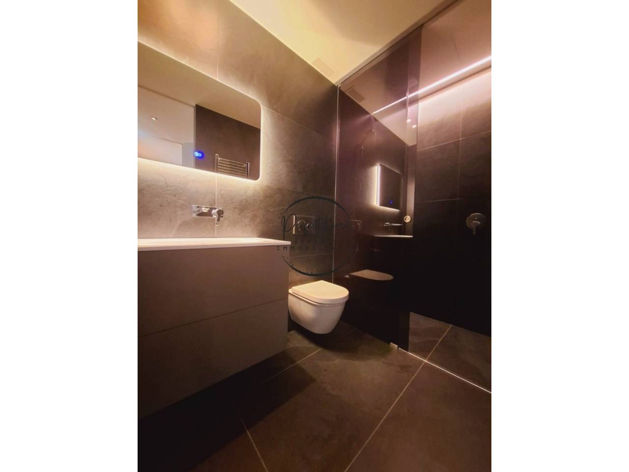EN VENDA CÈNTRIC APARTAMENT A ESTRENAR A ANDORRA LA VELLA