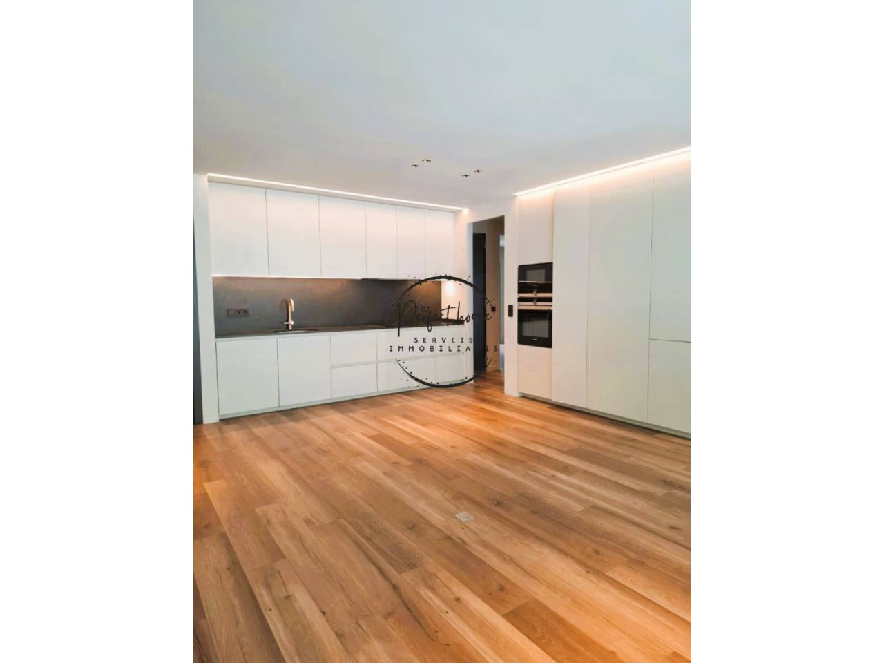 EN VENDA CÈNTRIC APARTAMENT A ESTRENAR A ANDORRA LA VELLA