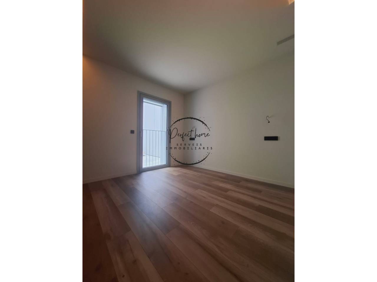 EN VENDA CÈNTRIC APARTAMENT A ESTRENAR A ANDORRA LA VELLA