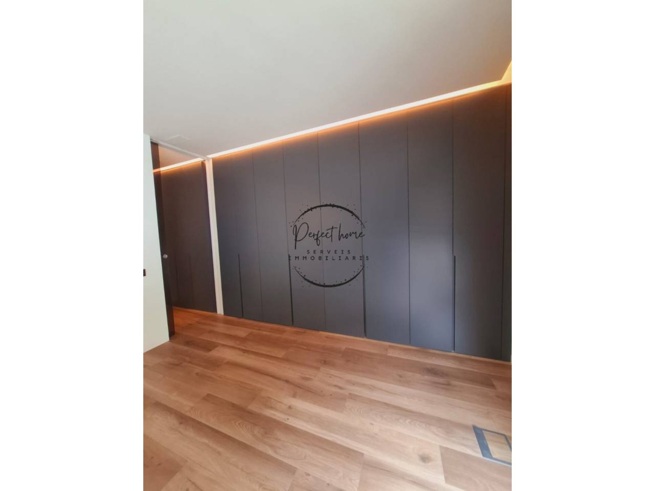 EN VENDA CÈNTRIC APARTAMENT A ESTRENAR A ANDORRA LA VELLA