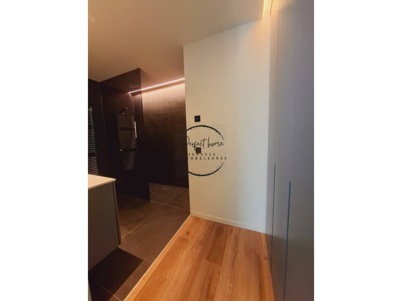 EN VENDA CÈNTRIC APARTAMENT A ESTRENAR A ANDORRA LA VELLA