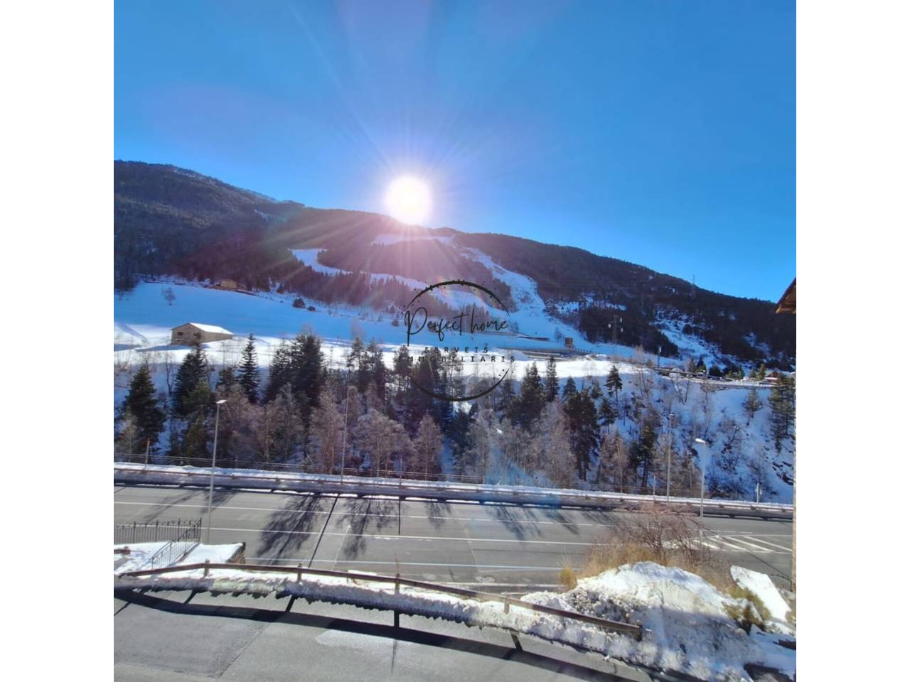 FANTÀSTIC PIS DE LLOGUER AL TARTER (CANILLO)