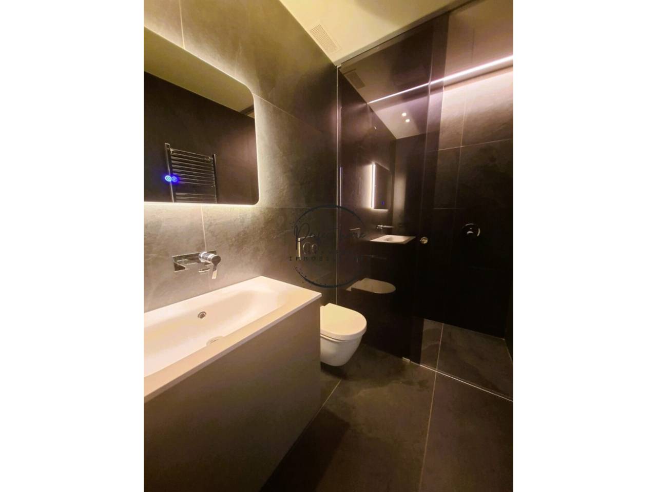APARTAMENT DE NOVA CONSTRUCCIÓ EN VENDA AL CENTRE D'ANDORRA