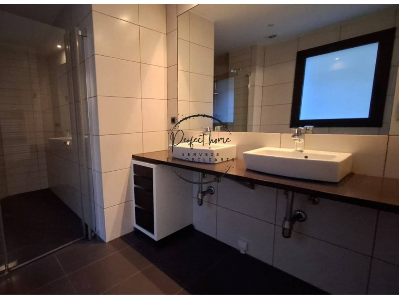 ESPECTACULAR PIS EN VENDA AMB JARDÍ A ORDINO