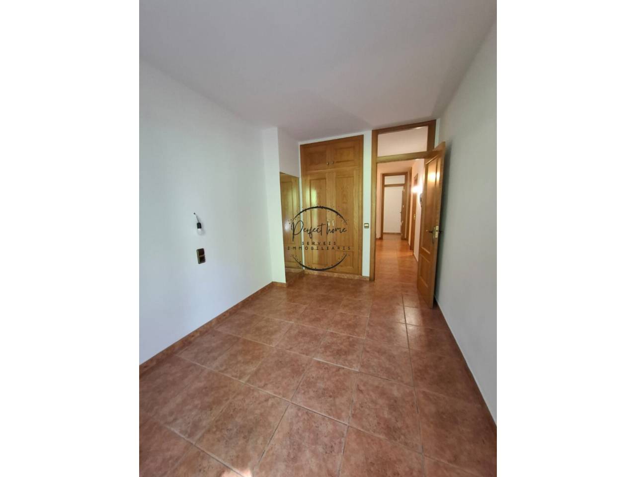 FANTÀSTICA CASA ADOSADA EN VENDA A LA CORTINADA (ORDINO)