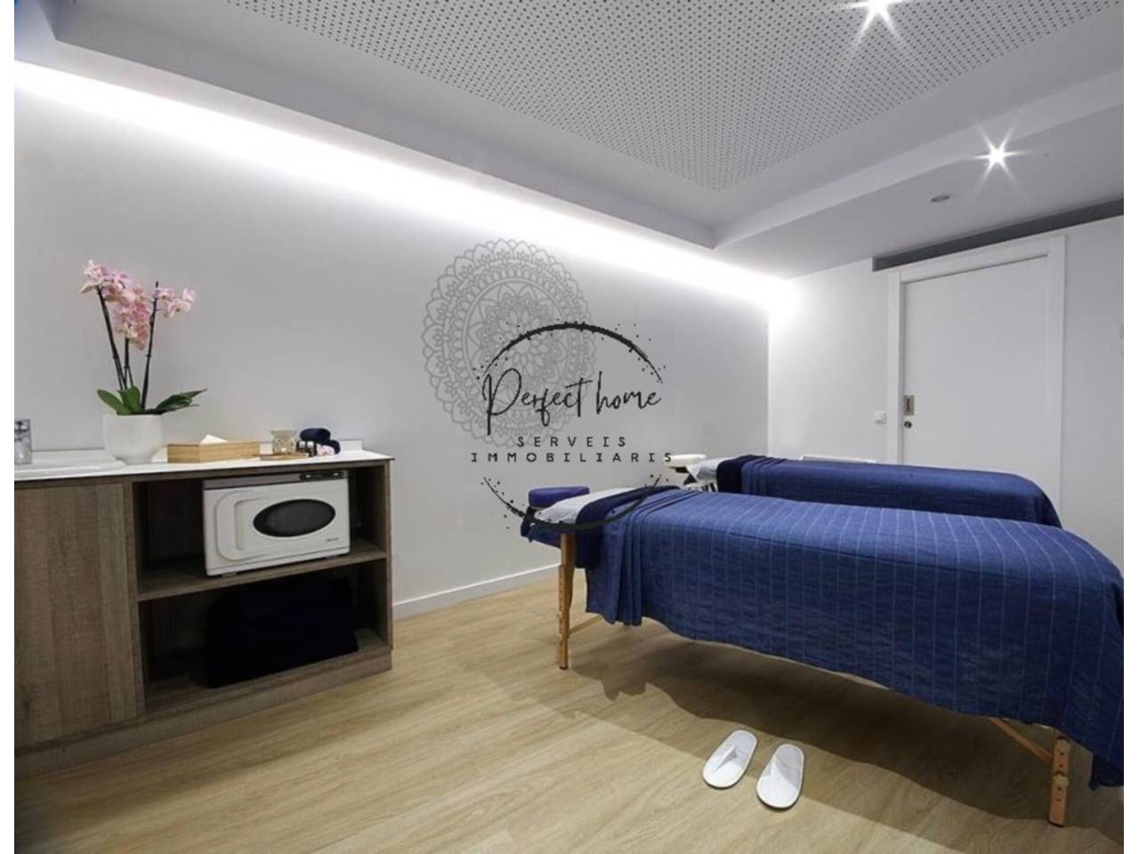 LOCAL COMERCIAL EN LLOGUER AL CENTRE DE LA MASSANA 