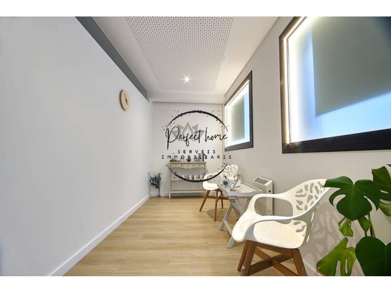 LOCAL COMERCIAL EN LLOGUER AL CENTRE DE LA MASSANA 