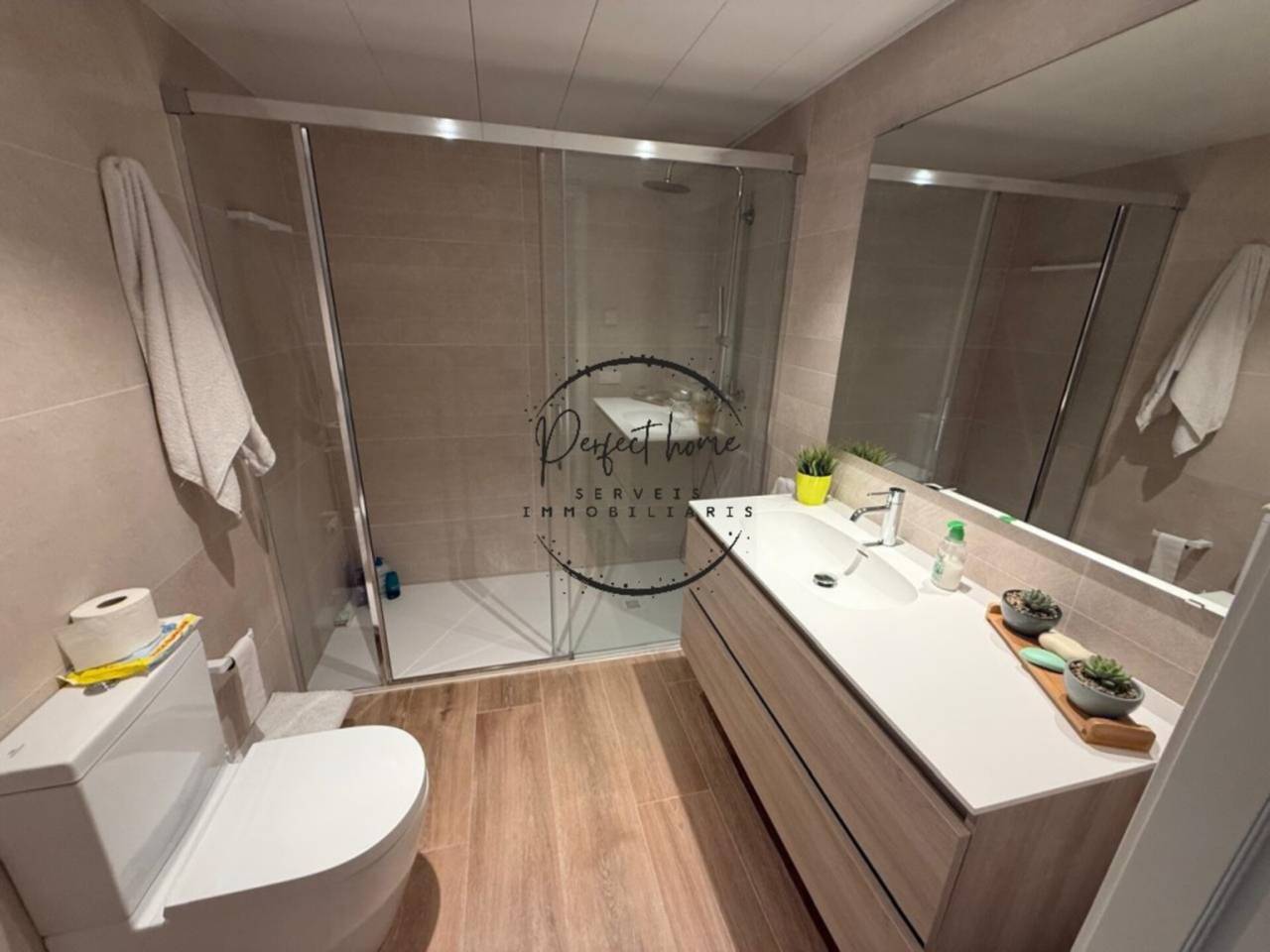 FANTÀSTIC PIS EN LLOGUER AL COR DE ESCALDES