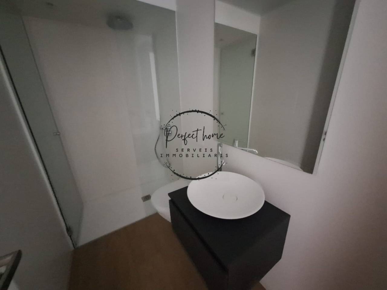 EN LLOGUER MAGNÍFIC PIS AL COR D'ANDORRA LA VELLA