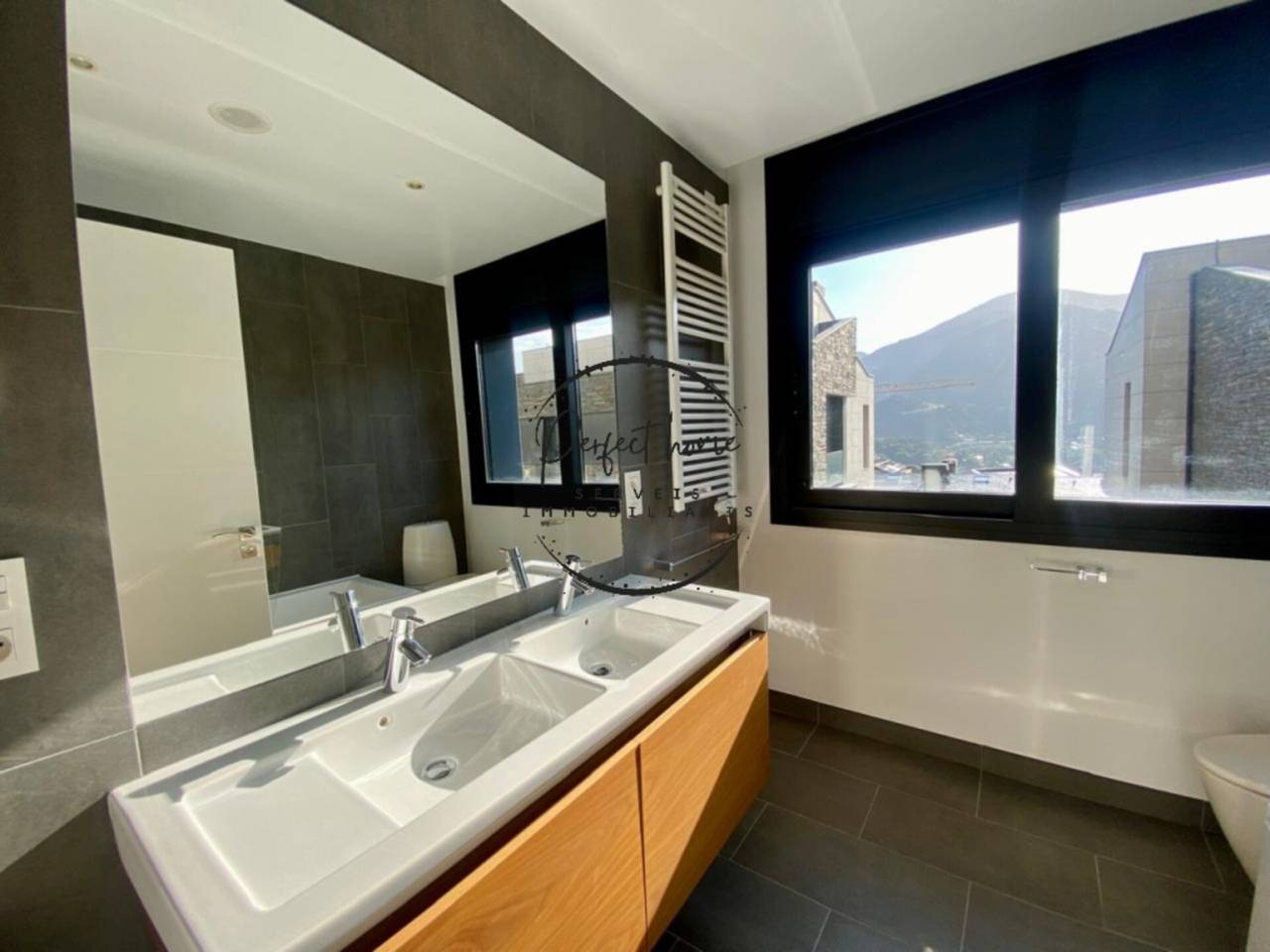 ESPECTACULAR DÚPLEX CON GRAN JARDÍN EN VENTA EN EL CORAZÓN DE ESCÀS, LA MASSANA