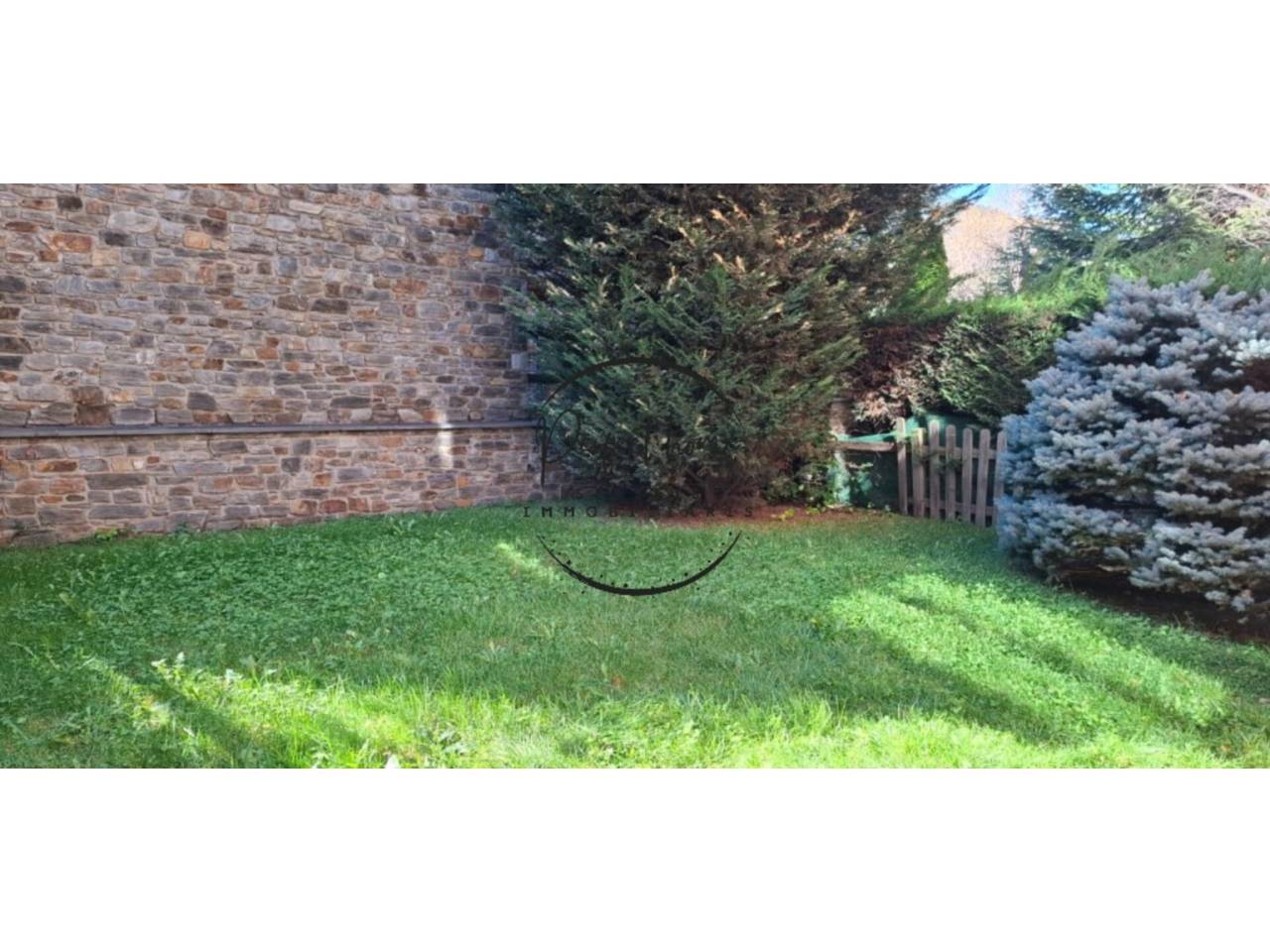 EN LLOGUER - PRECIÓS PIS AMB JARDÍ A LA MASSANA
