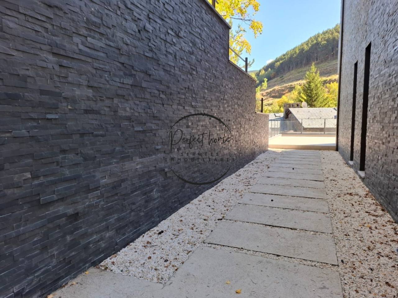 EXCLUSIVA CASA A ESTRENAR A PAL, LA MASSANA