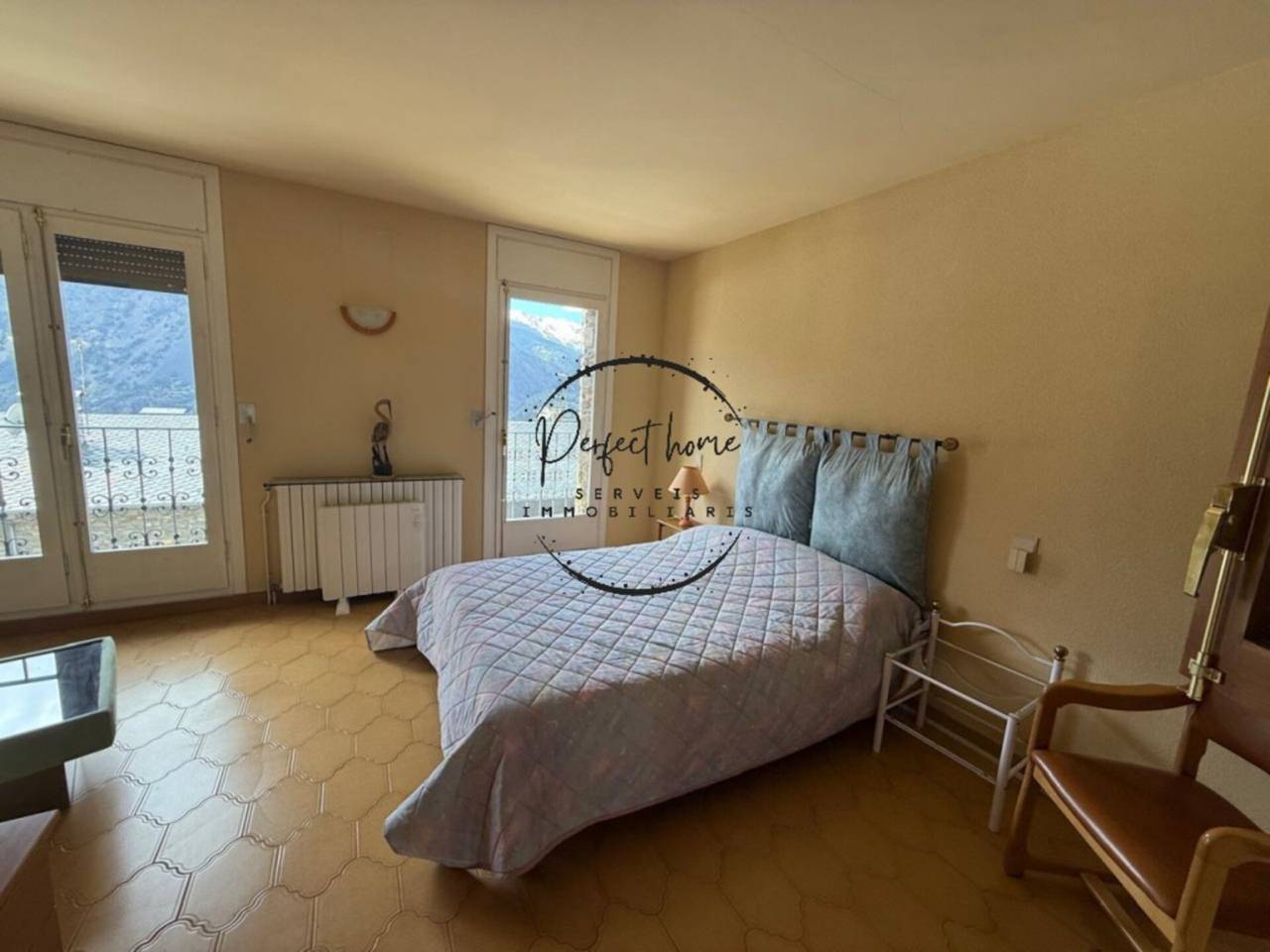 CASA ADOSADA ENCANTADORA EN VENDA A ESCALDES