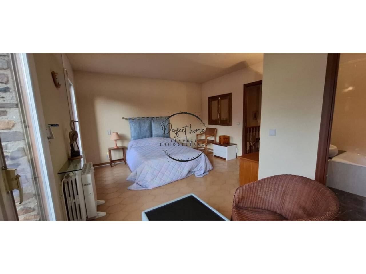 CASA ADOSADA EN VENDA A ESCALDES – ZONA RESIDENCIAL, A UN PAS DEL CENTRE