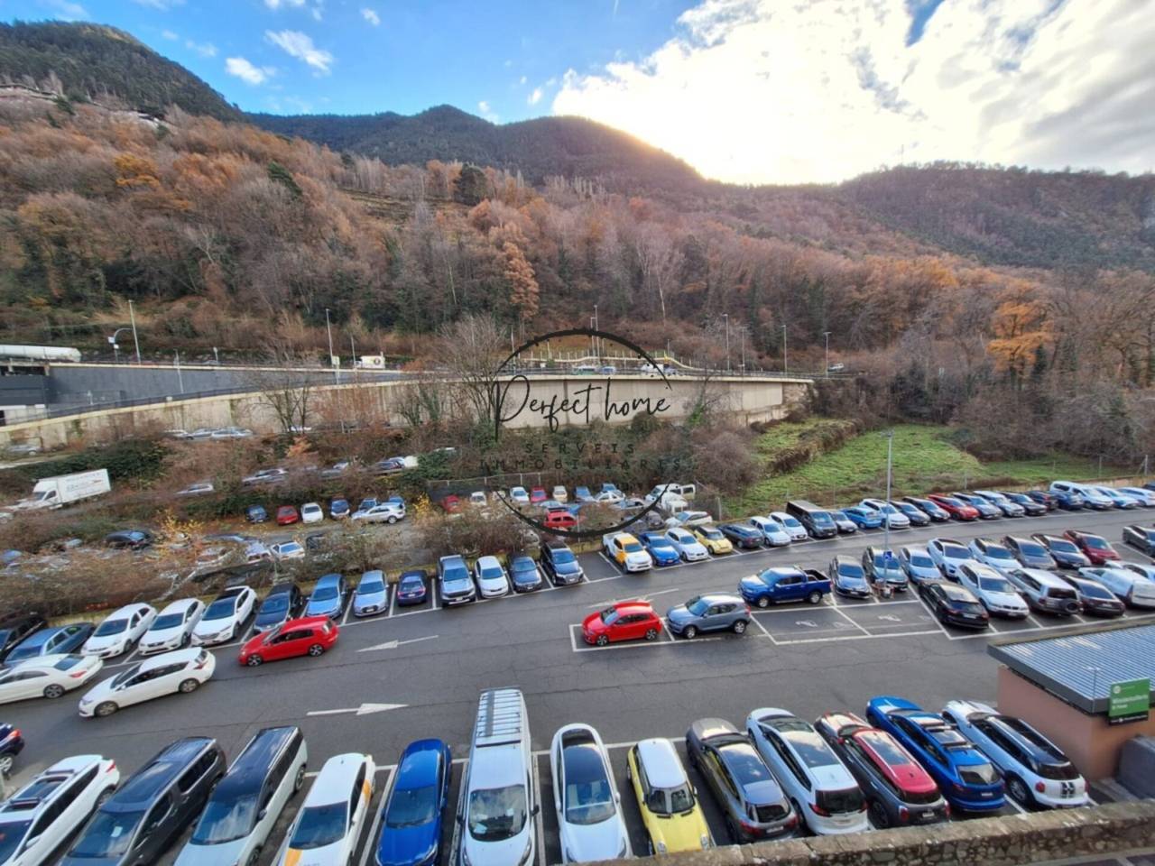 CÉNTRICO PISO EN VENTA EN ESCALDES