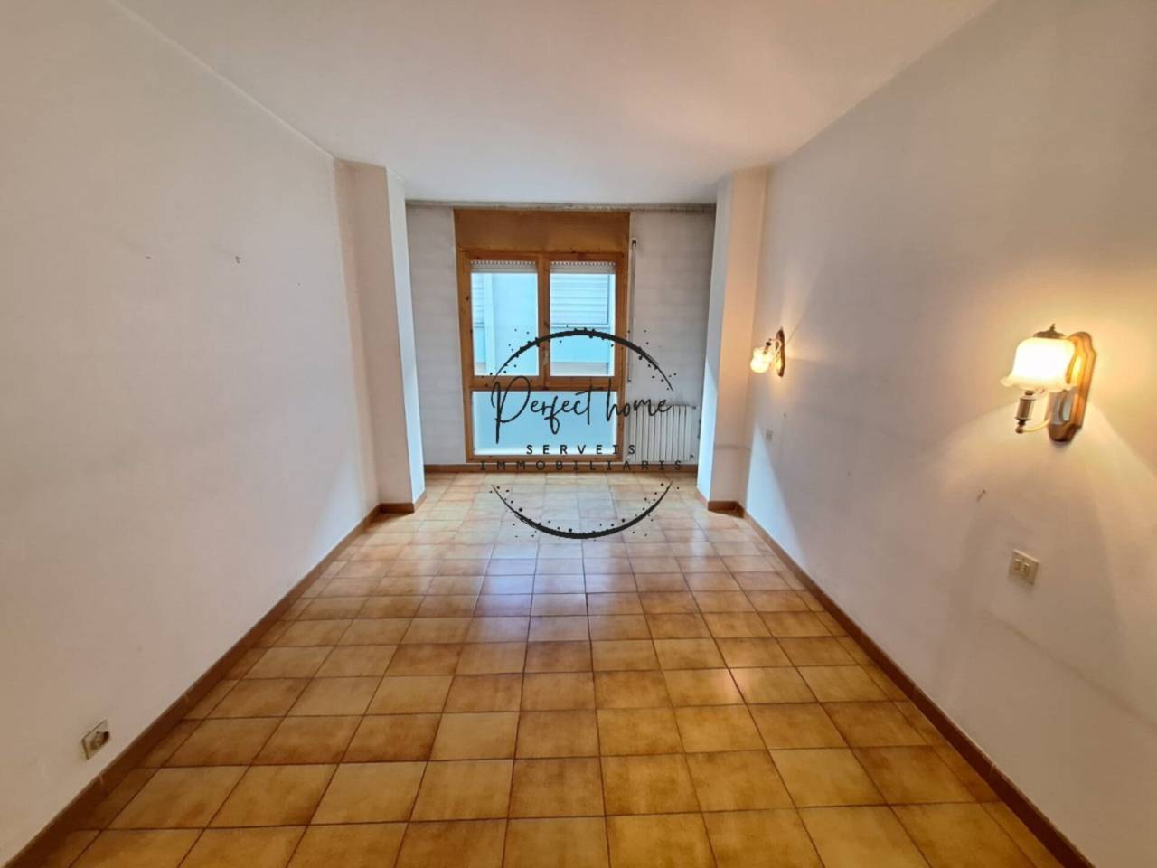 CÉNTRICO PISO EN VENTA EN ESCALDES