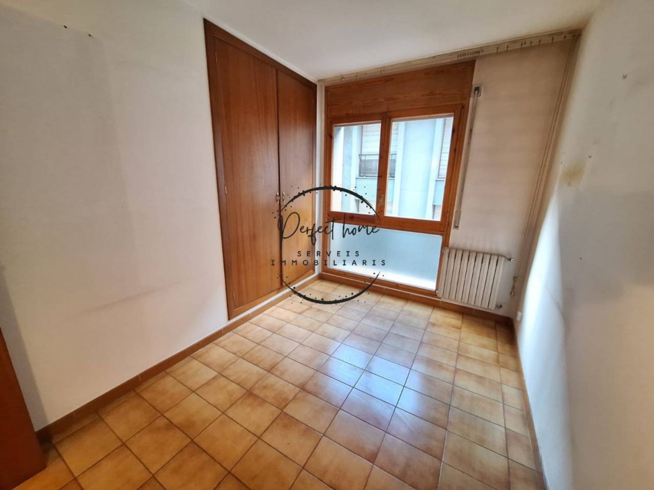 CÉNTRICO PISO EN VENTA EN ESCALDES