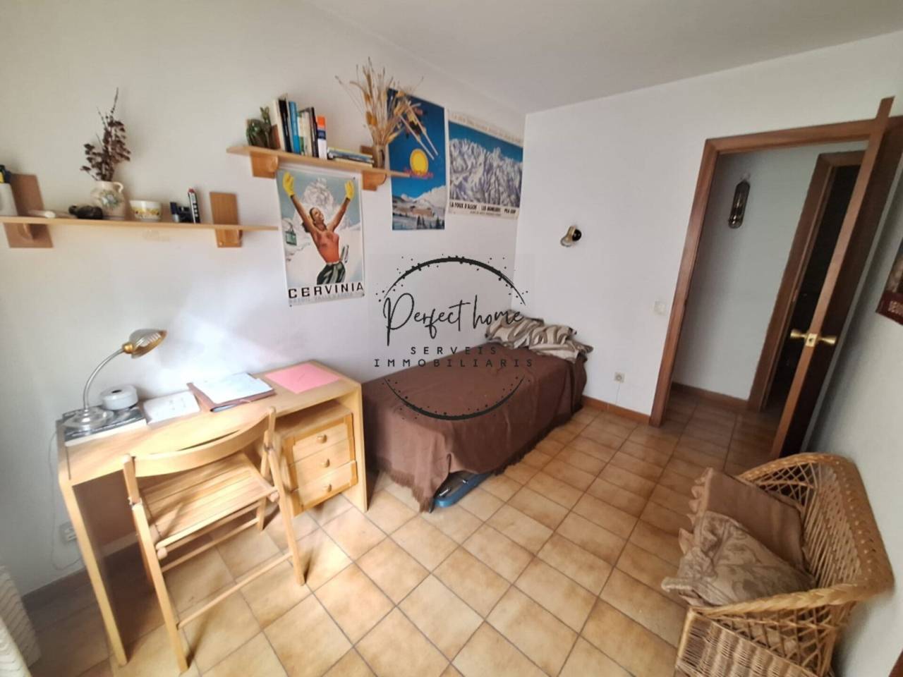 PIS CÈNTRIC EN VENDA A ESCALDES